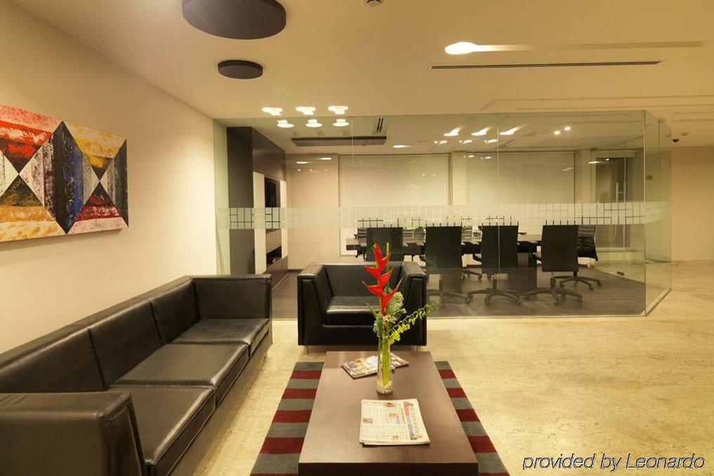 24 Tech Hotel Μπανγκαλόρ Εξωτερικό φωτογραφία